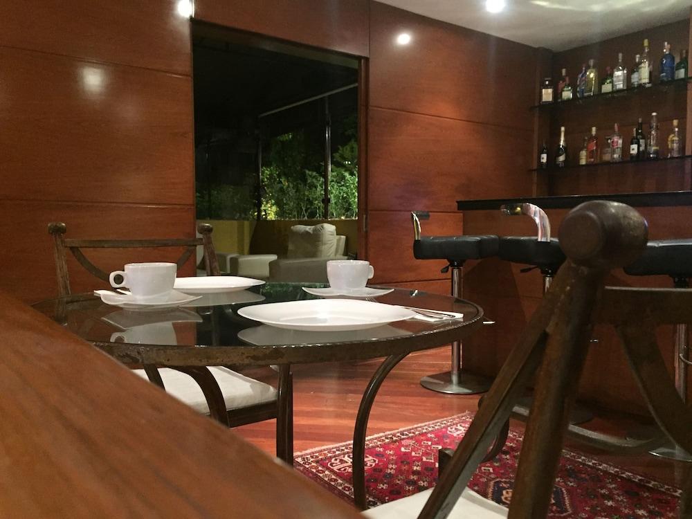 Hotel Emaus Bogotá Eksteriør bilde
