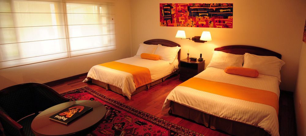 Hotel Emaus Bogotá Eksteriør bilde