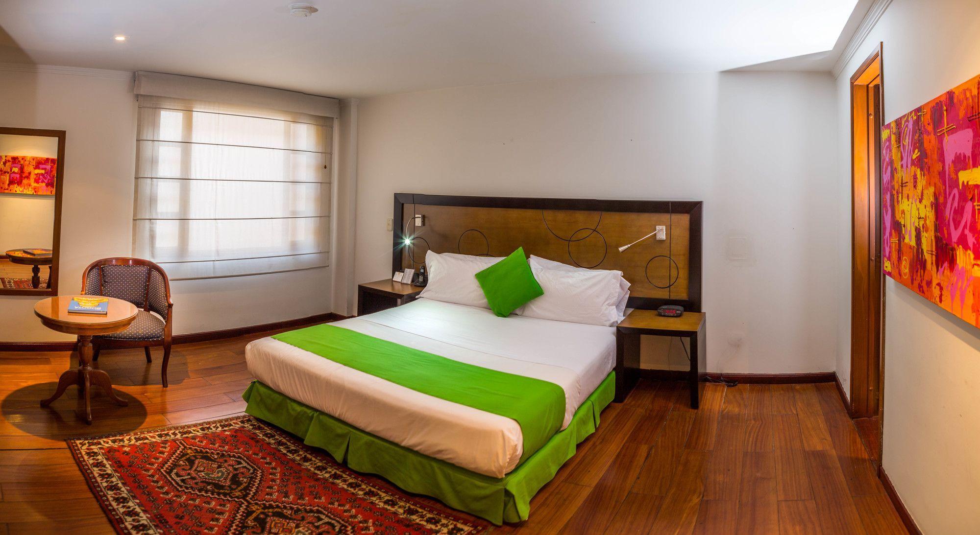 Hotel Emaus Bogotá Eksteriør bilde