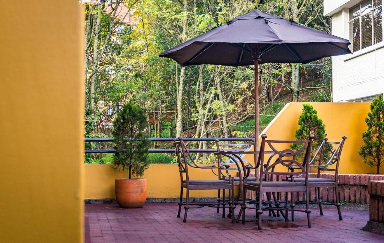 Hotel Emaus Bogotá Eksteriør bilde